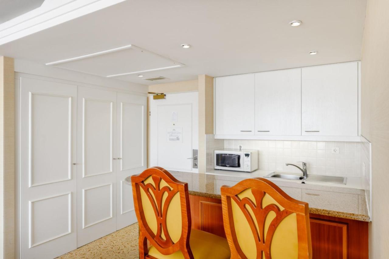 Готель Millennium Court, - Marriott Executive